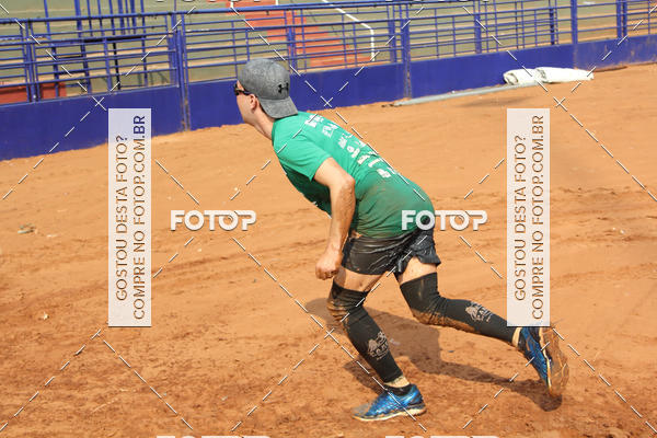 Buy your photos of the event1 Military Cross Run on Fotop