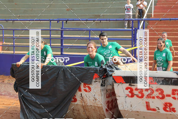 Buy your photos of the event1 Military Cross Run on Fotop
