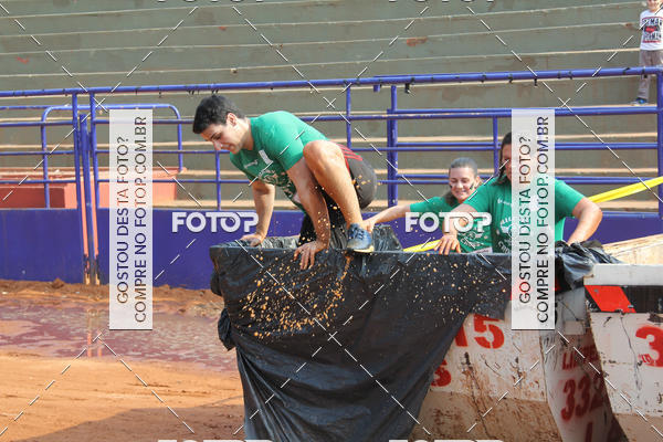 Buy your photos of the event1 Military Cross Run on Fotop