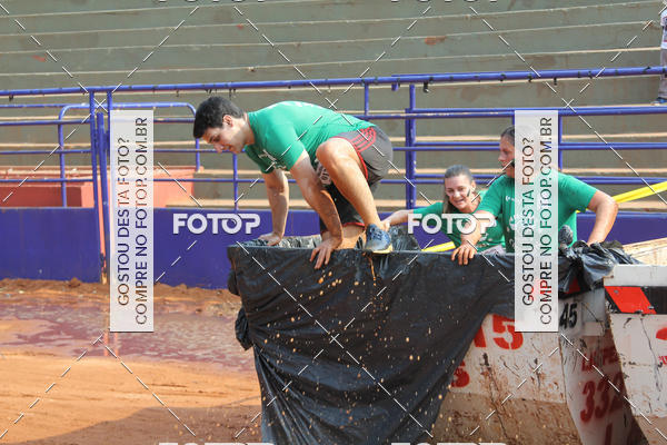 Buy your photos of the event1 Military Cross Run on Fotop