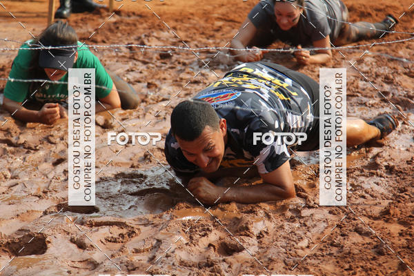 Buy your photos of the event1 Military Cross Run on Fotop