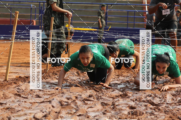 Buy your photos of the event1 Military Cross Run on Fotop