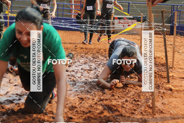 Buy your photos of the event1 Military Cross Run on Fotop