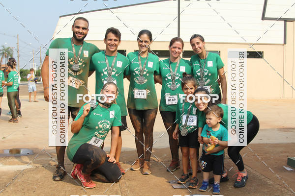 Buy your photos of the event1 Military Cross Run on Fotop