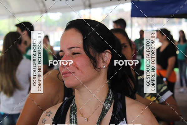 Buy your photos of the event1 Military Cross Run on Fotop