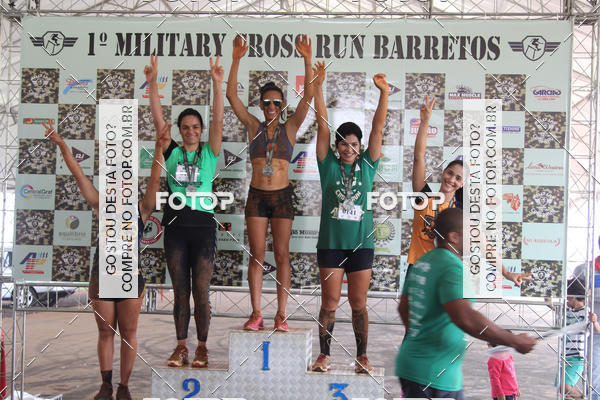 Buy your photos of the event1 Military Cross Run on Fotop