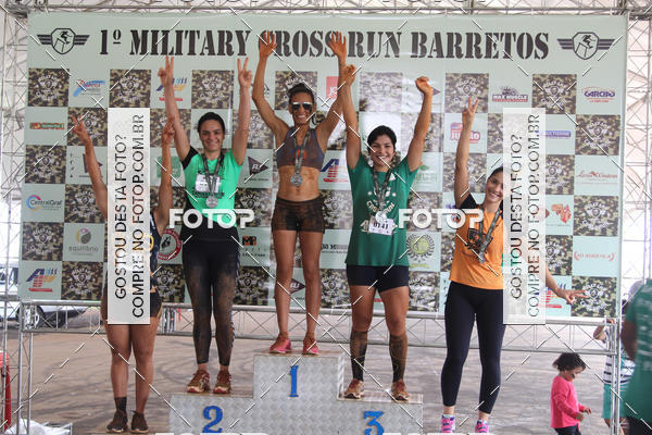 Buy your photos of the event1 Military Cross Run on Fotop