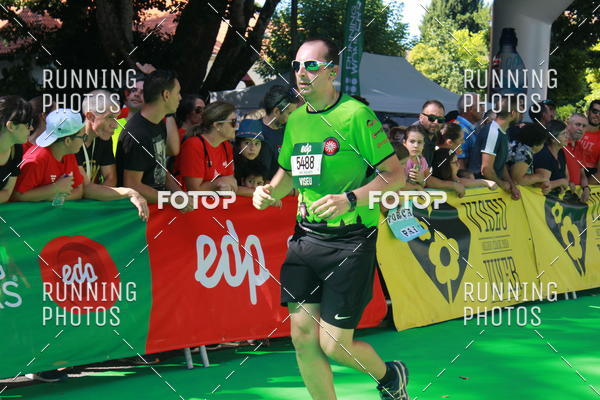 Buy your photos of the eventMeia Maratona Do 2018 on Fotop