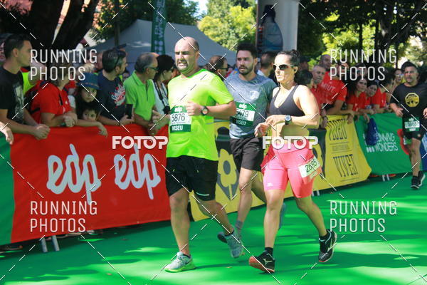 Buy your photos of the eventMeia Maratona Do 2018 on Fotop