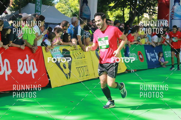 Buy your photos of the eventMeia Maratona Do 2018 on Fotop