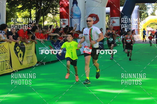 Buy your photos of the eventMeia Maratona Do 2018 on Fotop