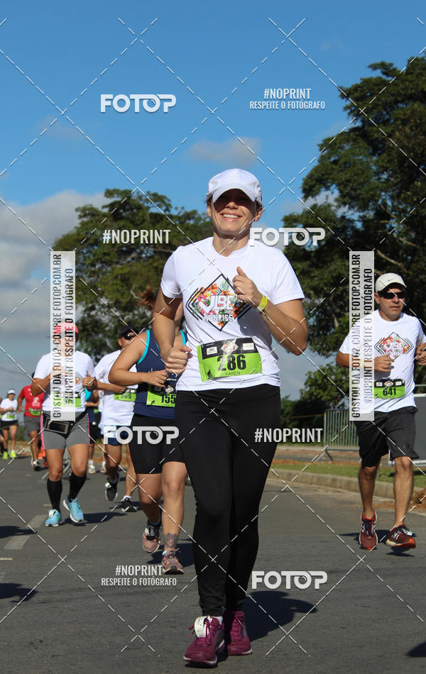 Buy your photos of the eventVibe Run on Fotop