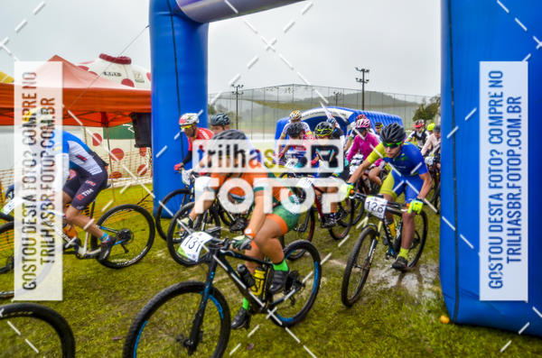 Buy your photos of the eventVolta de Santa Catarina de Mountain Bike on Fotop