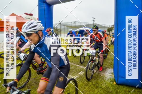 Buy your photos of the eventVolta de Santa Catarina de Mountain Bike on Fotop