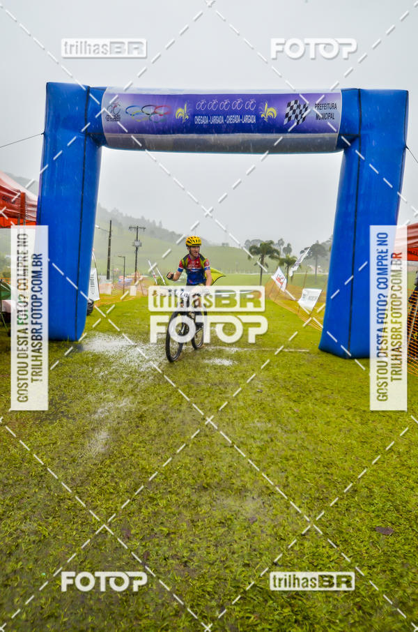 Buy your photos of the eventVolta de Santa Catarina de Mountain Bike on Fotop