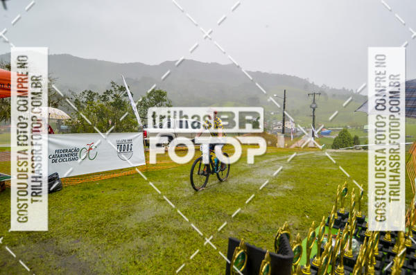 Buy your photos of the eventVolta de Santa Catarina de Mountain Bike on Fotop