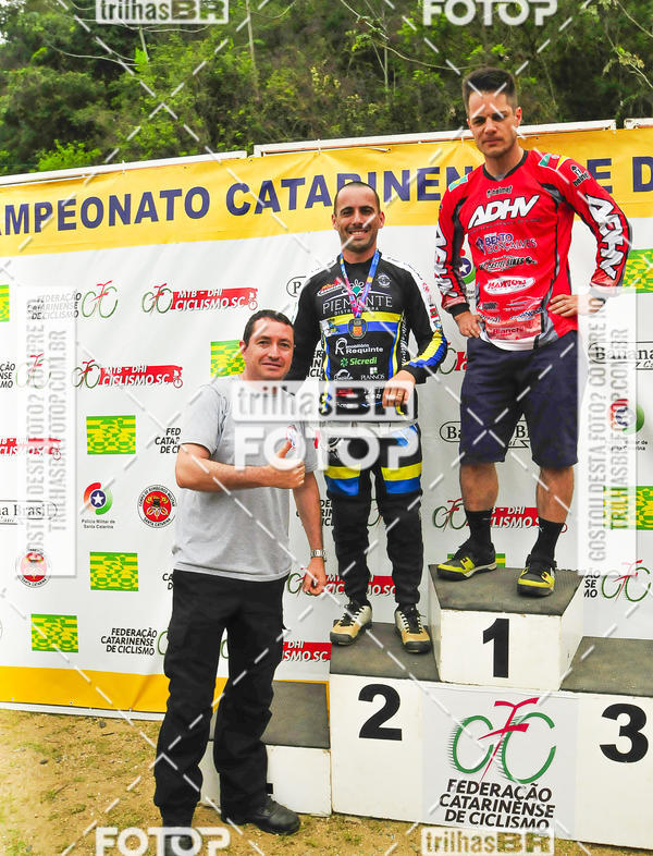 Buy your photos of the eventMeeting Primavera de Downhill on Fotop