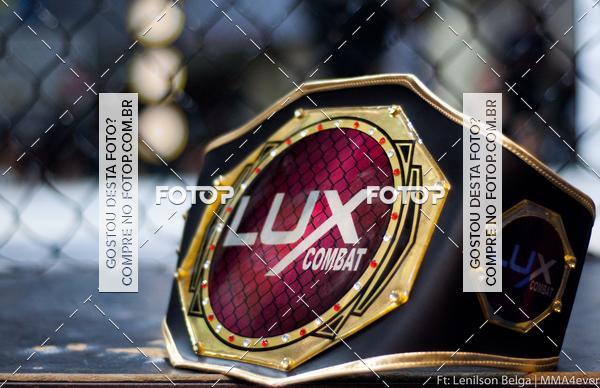 Buy your photos of the eventLUX II Edi��o Jornalista Renato Nogueira on Fotop