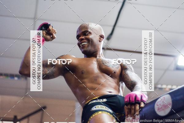 Buy your photos of the eventLUX II Edi��o Jornalista Renato Nogueira on Fotop