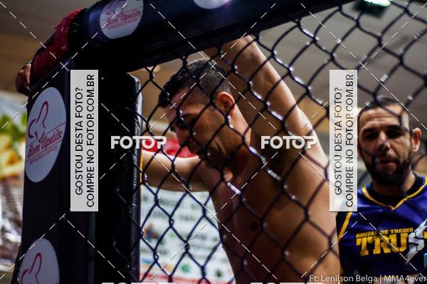 Buy your photos of the eventLUX II Edio Jornalista Renato Nogueira on Fotop