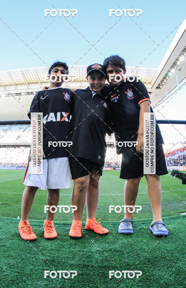 Buy your photos of the eventCorinthians X Internacional - Brasileir�o on Fotop