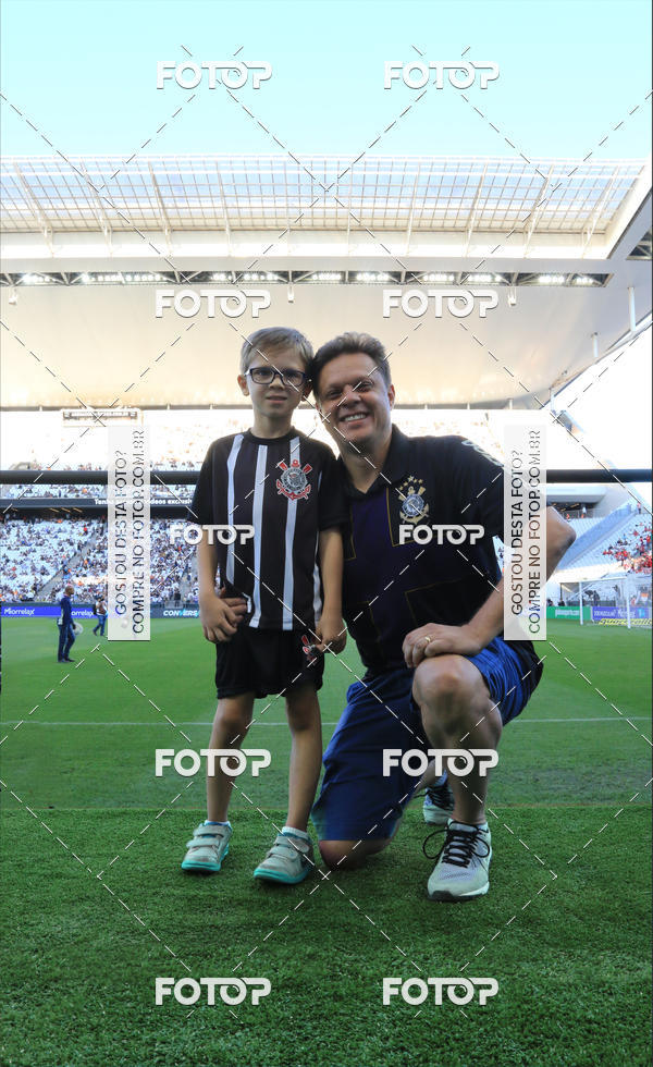 Buy your photos of the eventCorinthians X Internacional - Brasileir�o on Fotop