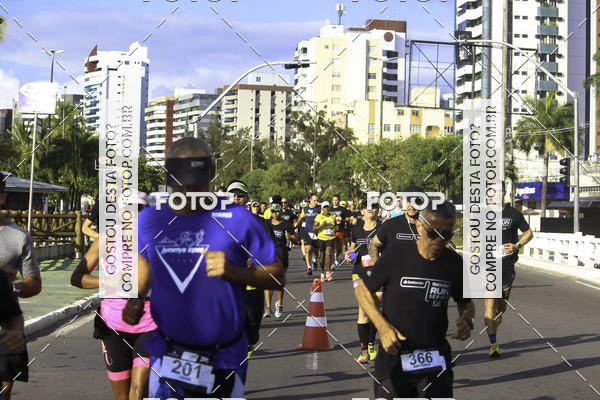Buy your photos of the eventSantander Track & Field Run Series Celi - Etapa Aracaju on Fotop