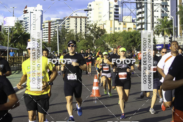 Buy your photos of the eventSantander Track & Field Run Series Celi - Etapa Aracaju on Fotop