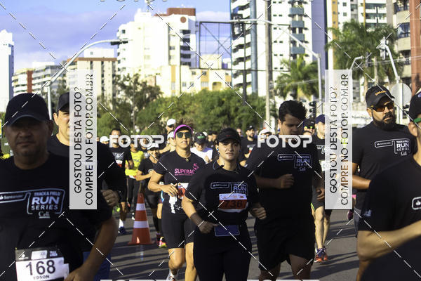 Buy your photos of the eventSantander Track & Field Run Series Celi - Etapa Aracaju on Fotop