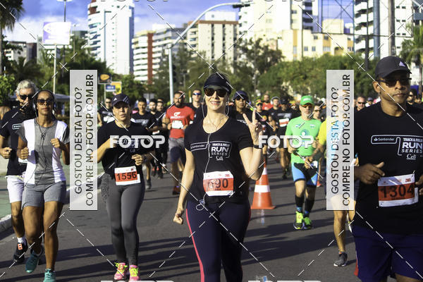Buy your photos of the eventSantander Track & Field Run Series Celi - Etapa Aracaju on Fotop