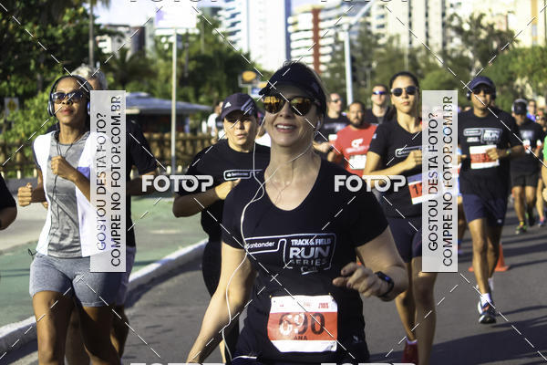 Buy your photos of the eventSantander Track & Field Run Series Celi - Etapa Aracaju on Fotop