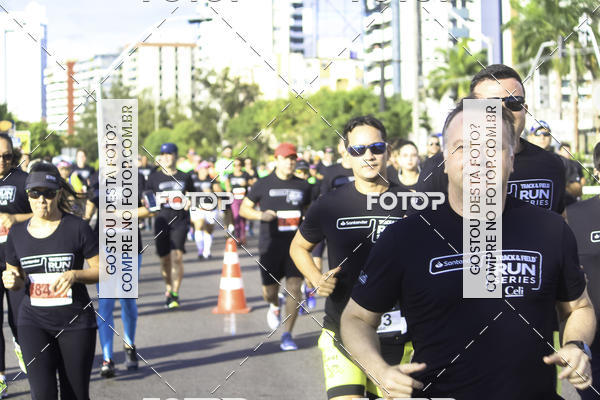 Buy your photos of the eventSantander Track & Field Run Series Celi - Etapa Aracaju on Fotop