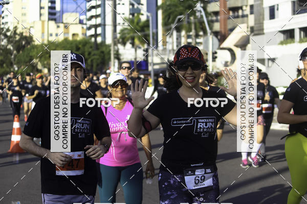 Buy your photos of the eventSantander Track & Field Run Series Celi - Etapa Aracaju on Fotop