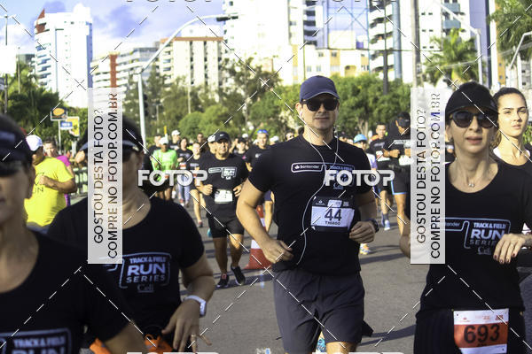 Buy your photos of the eventSantander Track & Field Run Series Celi - Etapa Aracaju on Fotop