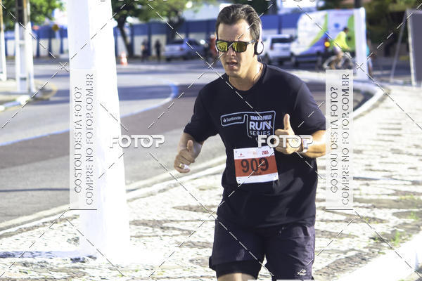 Buy your photos of the eventSantander Track & Field Run Series Celi - Etapa Aracaju on Fotop