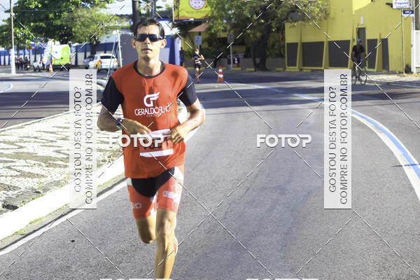 Buy your photos of the eventSantander Track & Field Run Series Celi - Etapa Aracaju on Fotop