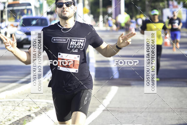 Buy your photos of the eventSantander Track & Field Run Series Celi - Etapa Aracaju on Fotop