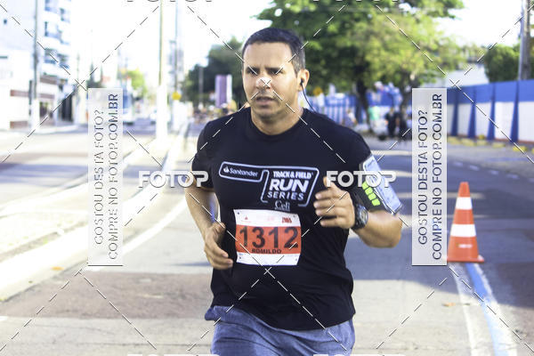 Buy your photos of the eventSantander Track & Field Run Series Celi - Etapa Aracaju on Fotop