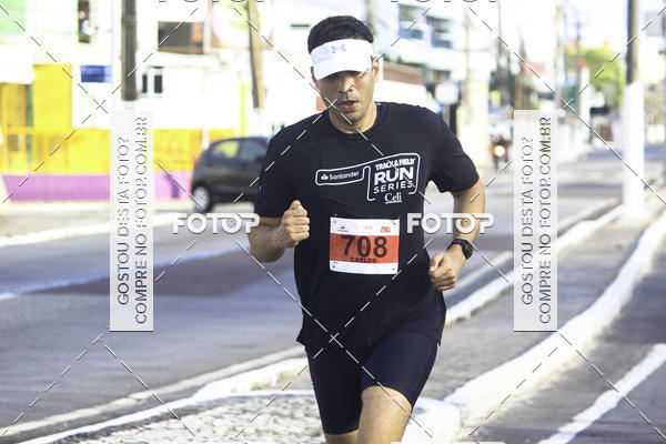 Buy your photos of the eventSantander Track & Field Run Series Celi - Etapa Aracaju on Fotop