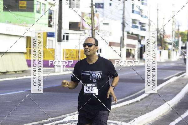 Buy your photos of the eventSantander Track & Field Run Series Celi - Etapa Aracaju on Fotop