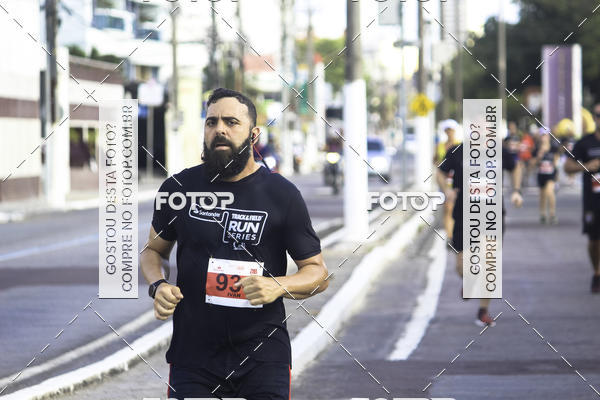 Buy your photos of the eventSantander Track & Field Run Series Celi - Etapa Aracaju on Fotop