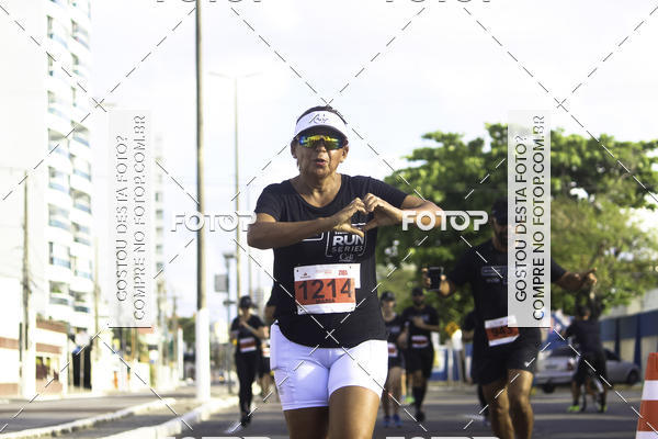 Buy your photos of the eventSantander Track & Field Run Series Celi - Etapa Aracaju on Fotop