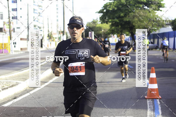 Buy your photos of the eventSantander Track & Field Run Series Celi - Etapa Aracaju on Fotop