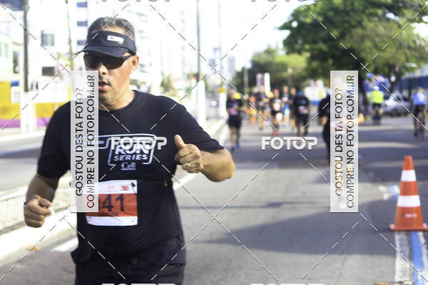 Buy your photos of the eventSantander Track & Field Run Series Celi - Etapa Aracaju on Fotop