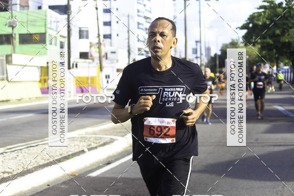 Buy your photos of the eventSantander Track & Field Run Series Celi - Etapa Aracaju on Fotop