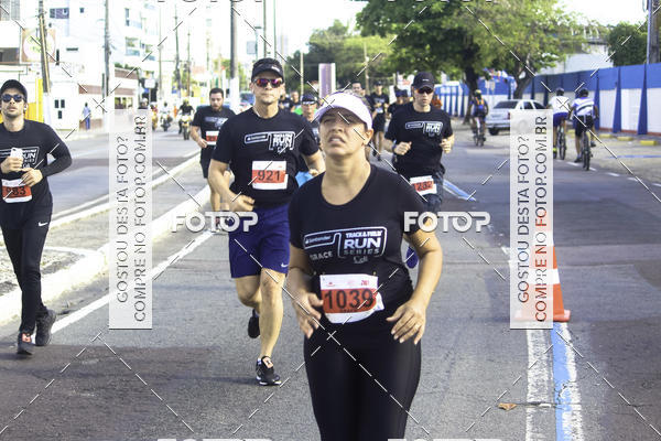 Buy your photos of the eventSantander Track & Field Run Series Celi - Etapa Aracaju on Fotop
