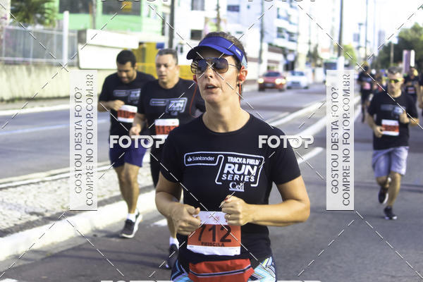 Buy your photos of the eventSantander Track & Field Run Series Celi - Etapa Aracaju on Fotop