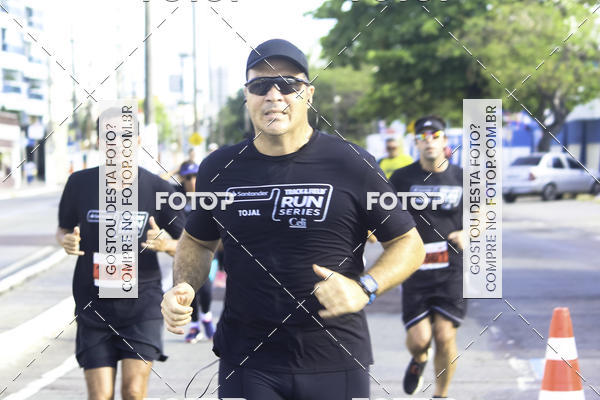 Buy your photos of the eventSantander Track & Field Run Series Celi - Etapa Aracaju on Fotop
