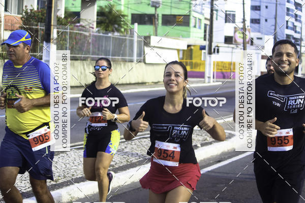 Buy your photos of the eventSantander Track & Field Run Series Celi - Etapa Aracaju on Fotop