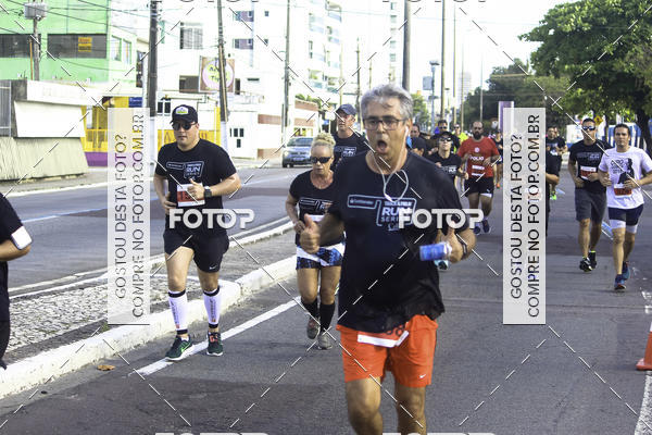 Buy your photos of the eventSantander Track & Field Run Series Celi - Etapa Aracaju on Fotop